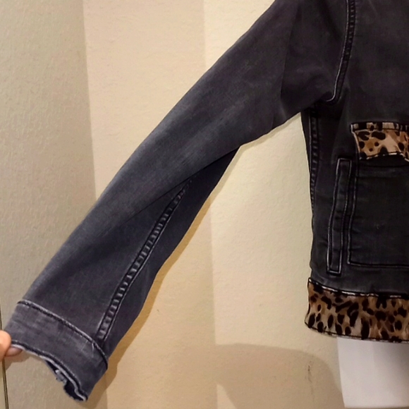 LulaRoe Black Denim Jacket with Animal Print Trim - Picture 5 of 13